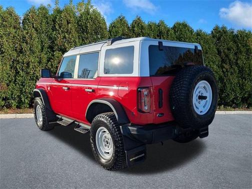 2024 Ford Bronco Heritage Edition