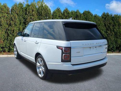 Fuji White 2018 Land Rover Range Rover 3.0L Supercharged HSE