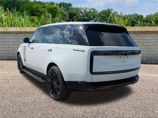 2025 Land Rover Range Rover P530 SE 7 Seat