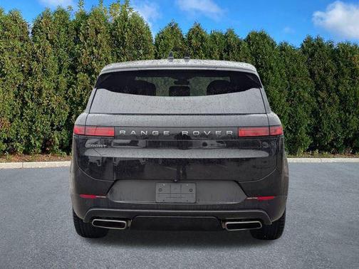 2024 Land Rover Range Rover Sport SE