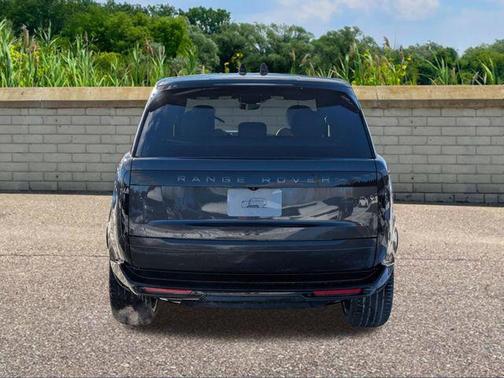 2026 Land Rover Range Rover P400 SE