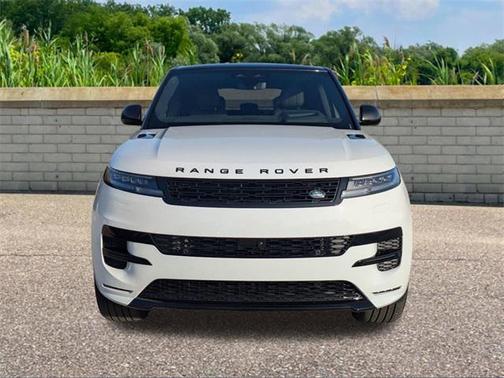 2026 Land Rover Range Rover Sport SE