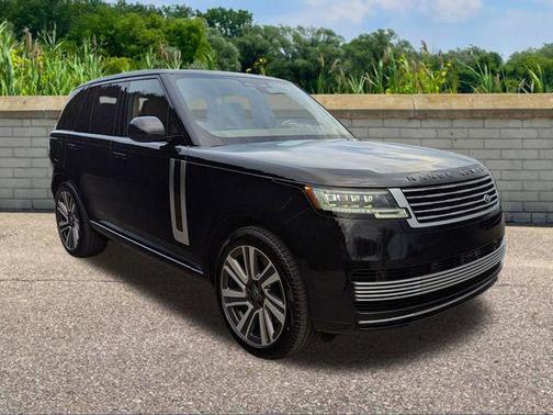 Santorini Black Metallic 2025 Land Rover Range Rover P615 SV