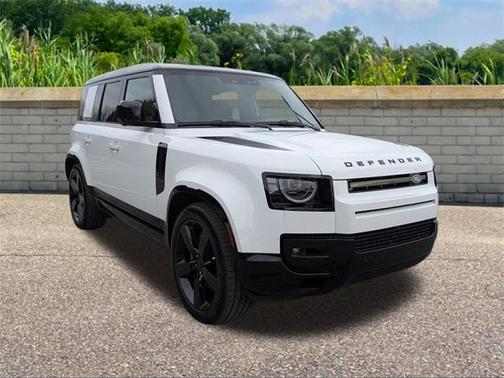 2026 Land Rover Defender 110 V8