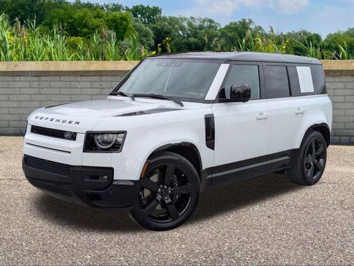 2026 Land Rover Defender 110 V8