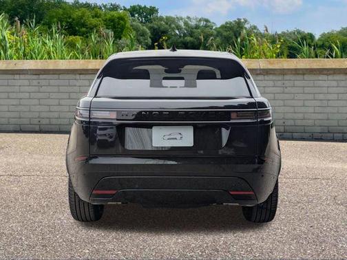 2026 Land Rover Range Rover Velar P250 SE R-Dynamic
