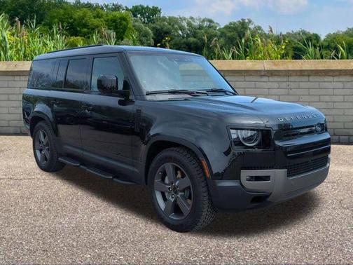 Santorini Black Metallic 2026 Land Rover Defender P300 S