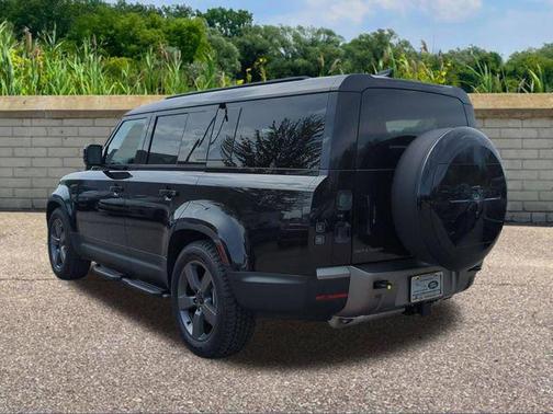 Santorini Black Metallic 2026 Land Rover Defender P300 S