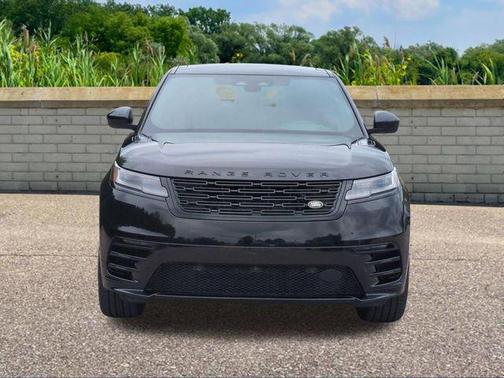 Santorini Black Metallic 2026 Land Rover Range Rover Velar P250 SE R-Dynamic