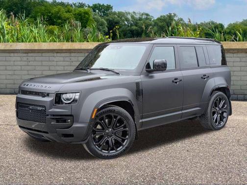 2026 Land Rover Defender 110 V8