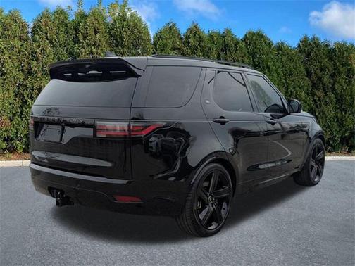 2024 Land Rover Discovery P360 Dynamic SE