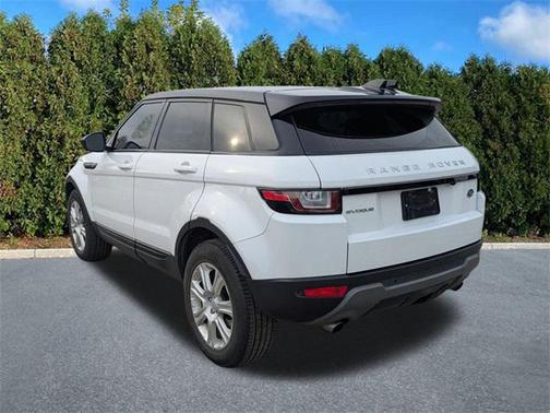 2019 Land Rover Range Rover Evoque SE Premium