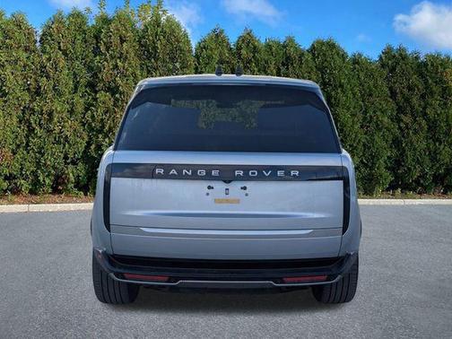 2025 Land Rover Range Rover P530 Autobiography