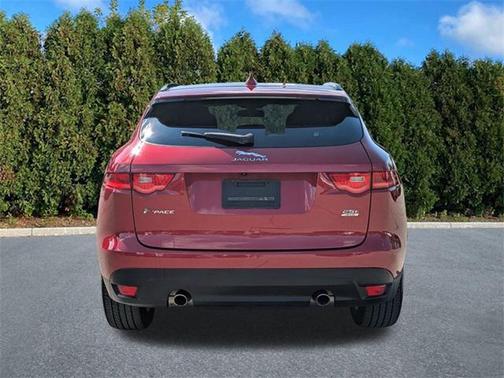 2018 Jaguar F-PACE 25t Premium