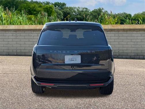 2026 Land Rover Range Rover P400 SE