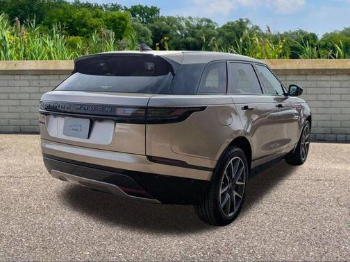 2026 Land Rover Range Rover Velar P400 Dynamic SE