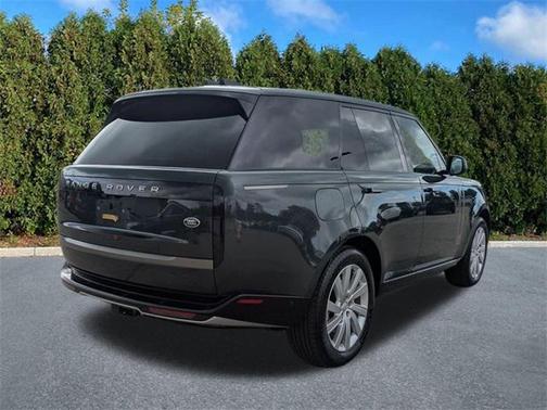2023 Land Rover Range Rover P400 SE
