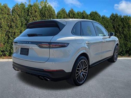 2023 Porsche Cayenne Cayenne