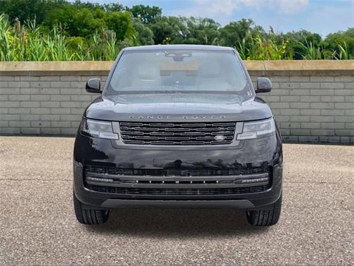 2026 Land Rover Range Rover SE
