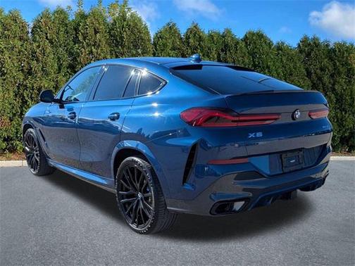 2022 BMW X6 xDrive40i