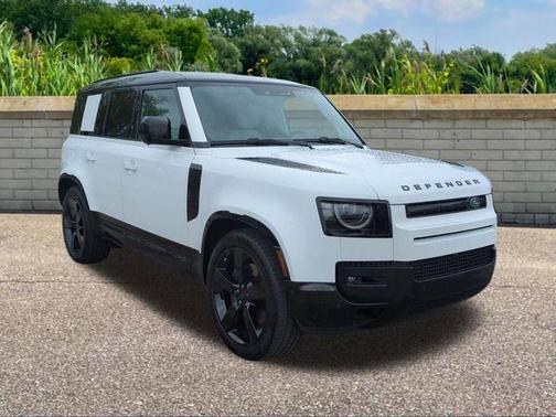 Fuji White 2026 Land Rover Defender P400 X-Dynamic SE