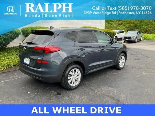 2021 Hyundai TUCSON SE
