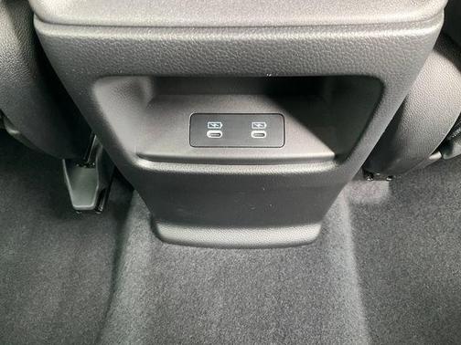 Platinum White Pearl 2023 Honda CR-V Hybrid Sport Touring