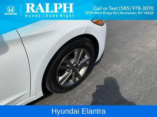 Quartz White Pearl 2018 Hyundai ELANTRA Value Edition