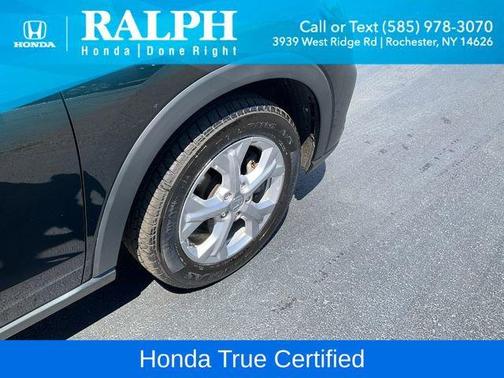 Crystal Black Pearl 2024 Honda HR-V LX