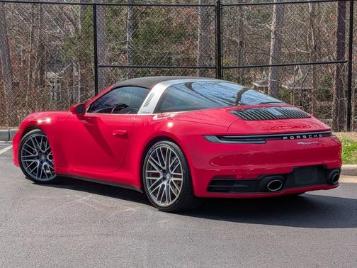 2023 Porsche 911 
