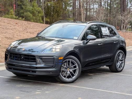 Volcano Grey Metallic 2026 Porsche Macan