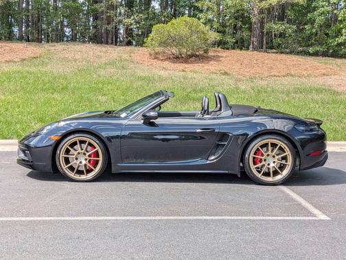 Jet Black Metallic 2024 Porsche 718 Boxster