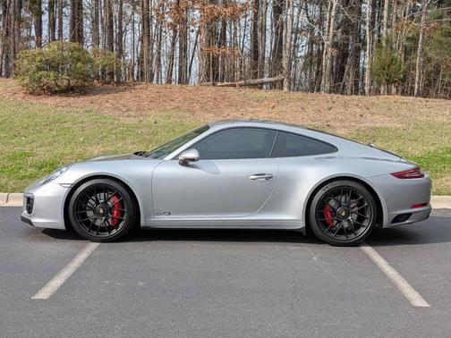 2019 Porsche 911 