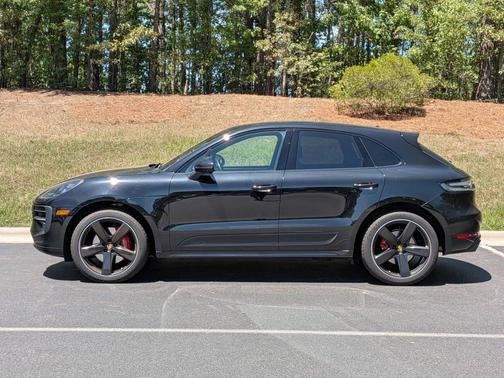 Black 2021 Porsche Macan