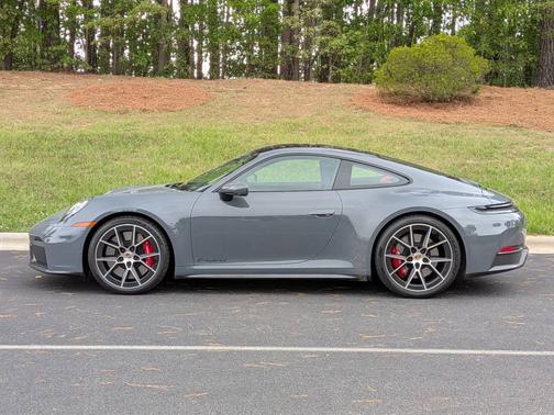 Slate Grey Neo 2026 Porsche 911