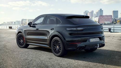 2023 Porsche Cayenne 