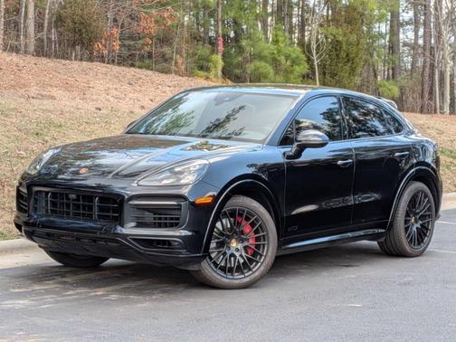 2023 Porsche Cayenne 