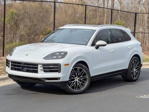 2025 Porsche Cayenne 