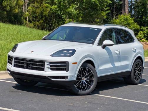 2025 Porsche Cayenne 