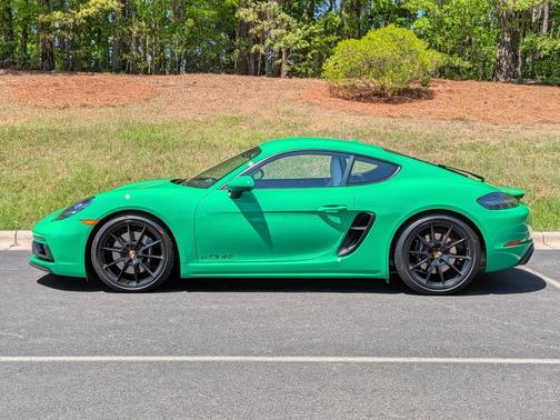 Python Green 2023 Porsche 718 Cayman