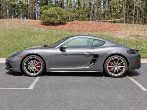 Agate Grey Metallic 2023 Porsche 718 Cayman