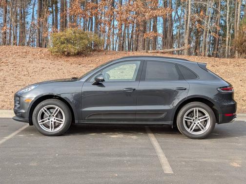 2021 Porsche Macan 