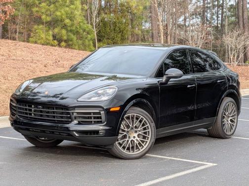 2022 Porsche Cayenne 