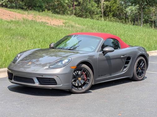 Agate Grey Metallic 2019 Porsche 718 Boxster