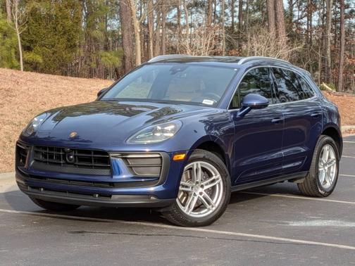 2025 Porsche Macan 