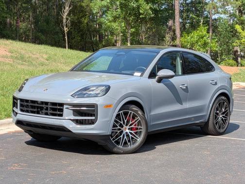 Arctic Grey 2026 Porsche Cayenne