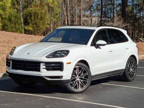 2025 Porsche Cayenne 