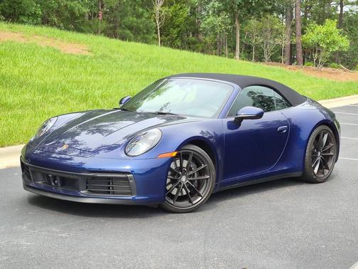 Gentian Blue Metallic 2024 Porsche 911