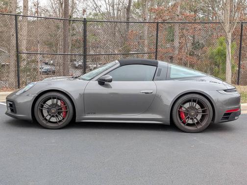 2022 Porsche 911 