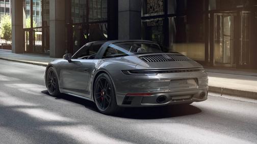 2022 Porsche 911 